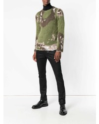 olivgrüner Camouflage Pullover mit einem Rundhalsausschnitt von Alyx