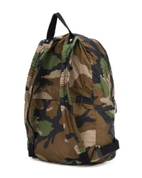 olivgrüner Camouflage Rucksack von Valentino