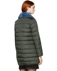 olivgrüner Daunenmantel von Moncler