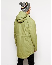 olivgrüner Parka