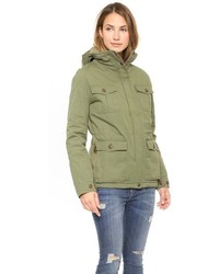 olivgrüner Parka