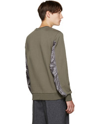 olivgrüner Pullover mit einem Rundhalsausschnitt von Tim Coppens