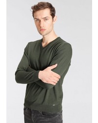 olivgrüner Pullover mit einem V-Ausschnitt von Olymp