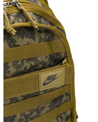 olivgrüner Rucksack mit Paisley-Muster von Nike
