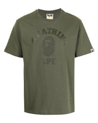 olivgrünes bedrucktes T-Shirt mit einem Rundhalsausschnitt von A Bathing Ape