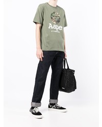 olivgrünes bedrucktes T-Shirt mit einem Rundhalsausschnitt von AAPE BY A BATHING APE