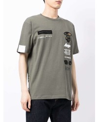 olivgrünes bedrucktes T-Shirt mit einem Rundhalsausschnitt von AAPE BY A BATHING APE