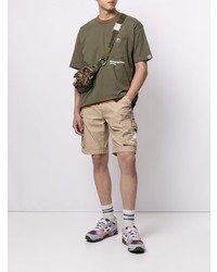 olivgrünes bedrucktes T-Shirt mit einem Rundhalsausschnitt von AAPE BY A BATHING APE