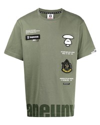 olivgrünes bedrucktes T-Shirt mit einem Rundhalsausschnitt von AAPE BY A BATHING APE