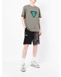 olivgrünes bedrucktes T-Shirt mit einem Rundhalsausschnitt von AAPE BY A BATHING APE