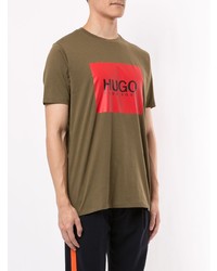 olivgrünes bedrucktes T-Shirt mit einem Rundhalsausschnitt von Hugo Hugo Boss