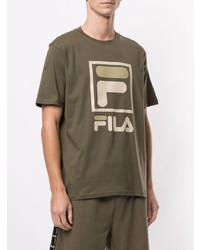 olivgrünes bedrucktes T-Shirt mit einem Rundhalsausschnitt von Fila