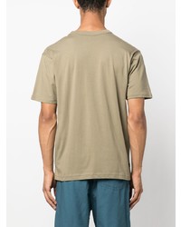 olivgrünes bedrucktes T-Shirt mit einem Rundhalsausschnitt von New Balance