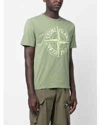 olivgrünes bedrucktes T-Shirt mit einem Rundhalsausschnitt von Stone Island