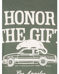 olivgrünes bedrucktes T-Shirt mit einem Rundhalsausschnitt von HONOR THE GIFT