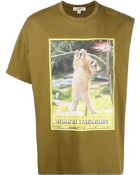 olivgrünes bedrucktes T-Shirt mit einem Rundhalsausschnitt von Phipps