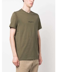 olivgrünes besticktes T-Shirt mit einem Rundhalsausschnitt von Fred Perry