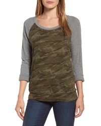 olivgrünes Camouflage Langarmshirt