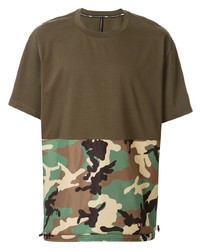 olivgrünes Camouflage T-Shirt mit einem Rundhalsausschnitt von Blackbarrett