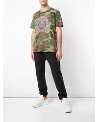 olivgrünes Camouflage T-Shirt mit einem Rundhalsausschnitt von Supreme