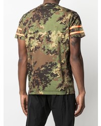 olivgrünes Camouflage T-Shirt mit einem Rundhalsausschnitt von DSQUARED2