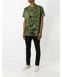 olivgrünes Camouflage T-Shirt mit einem Rundhalsausschnitt von Givenchy