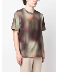 olivgrünes Camouflage T-Shirt mit einem Rundhalsausschnitt von Hugo