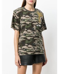 olivgrünes Camouflage T-Shirt mit einem Rundhalsausschnitt von Natasha Zinko