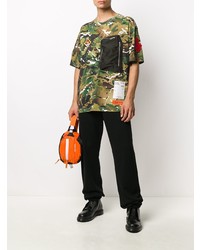 olivgrünes Camouflage T-Shirt mit einem Rundhalsausschnitt von Heron Preston