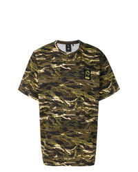 olivgrünes Camouflage T-Shirt mit einem Rundhalsausschnitt von Puma