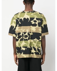 olivgrünes horizontal gestreiftes T-Shirt mit einem Rundhalsausschnitt von Etro