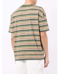 olivgrünes horizontal gestreiftes T-Shirt mit einem Rundhalsausschnitt von Kent & Curwen