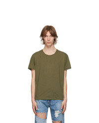 olivgrünes T-Shirt mit einem Rundhalsausschnitt mit Destroyed-Effekten