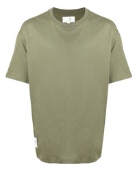 olivgrünes T-Shirt mit einem Rundhalsausschnitt von Chocoolate