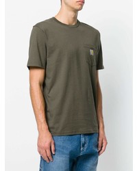 olivgrünes T-Shirt mit einem Rundhalsausschnitt von Carhartt