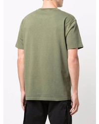 olivgrünes T-Shirt mit einem Rundhalsausschnitt von Stone Island