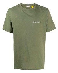olivgrünes T-Shirt mit einem Rundhalsausschnitt von Moncler
