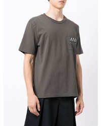 olivgrünes T-Shirt mit einem Rundhalsausschnitt von White Mountaineering