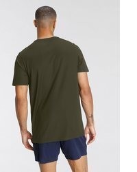 olivgrünes T-Shirt mit einem Rundhalsausschnitt von Puma