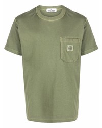 olivgrünes T-Shirt mit einem Rundhalsausschnitt von Stone Island