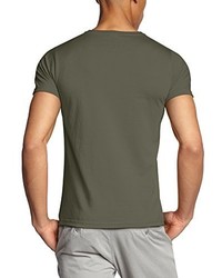 olivgrünes T-Shirt mit einem Rundhalsausschnitt