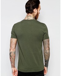 olivgrünes T-Shirt mit einem V-Ausschnitt von Asos