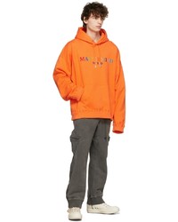 orange bedruckter Pullover mit einem Kapuze von Mastermind World