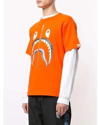 orange bedrucktes T-Shirt mit einem Rundhalsausschnitt von A Bathing Ape