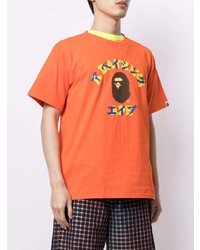 orange bedrucktes T-Shirt mit einem Rundhalsausschnitt von A Bathing Ape