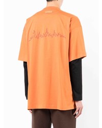 orange bedrucktes T-Shirt mit einem Rundhalsausschnitt von Vetements