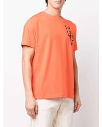 orange besticktes T-Shirt mit einem Rundhalsausschnitt von Family First