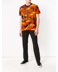 orange Camouflage T-Shirt mit einem Rundhalsausschnitt von Valentino