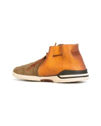 orange Chukka-Stiefel aus Leder von VISVIM