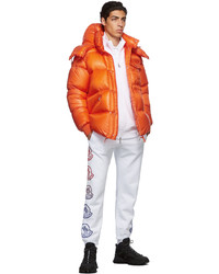 orange Daunenjacke von Moncler